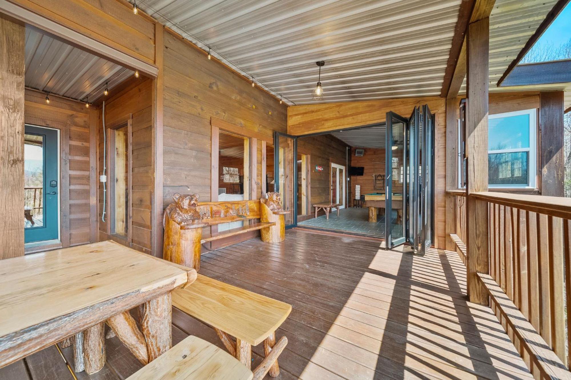 Stairway To Heaven Cabin By Staycating Gatlinburg Buitenkant foto